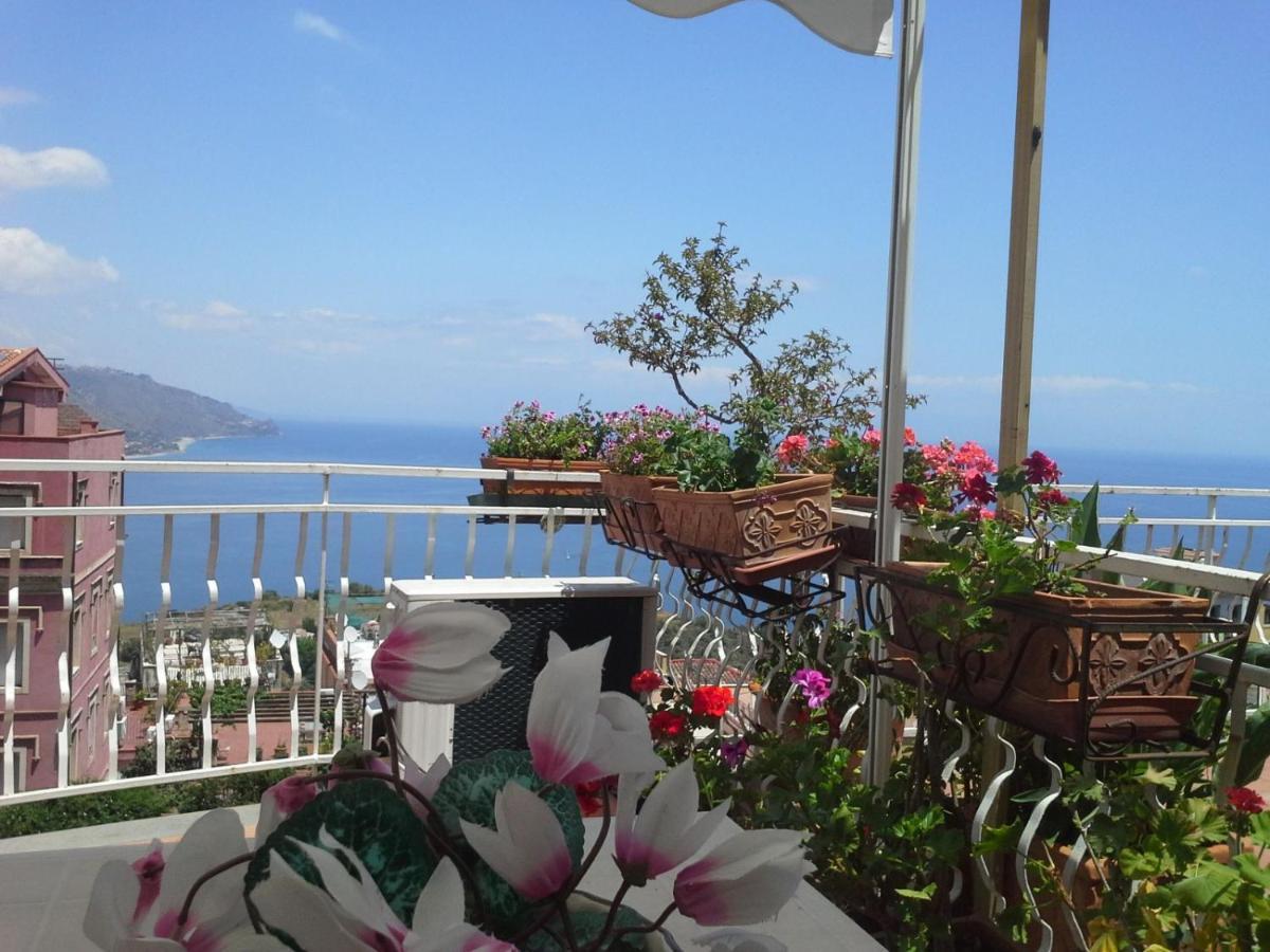 Depandance Casa Andrea Apartment Таормина Екстериор снимка
